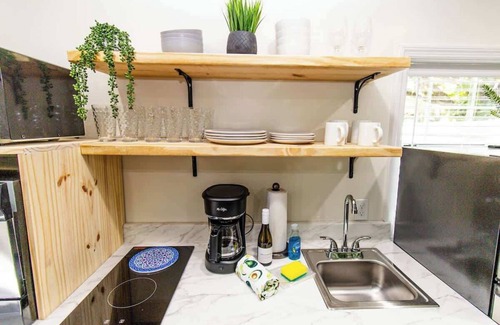 Orlando Apartment | CozyHome BigGrdn RmWTub PetOkUCF