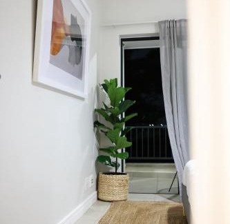 Greater Johannesburg Metropolitan Area Apartment | CozyNest