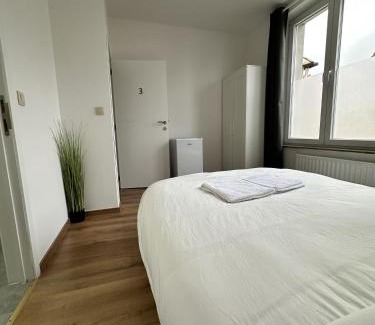 Brussels House | CozyRoom 5 Min from Gare du Midi