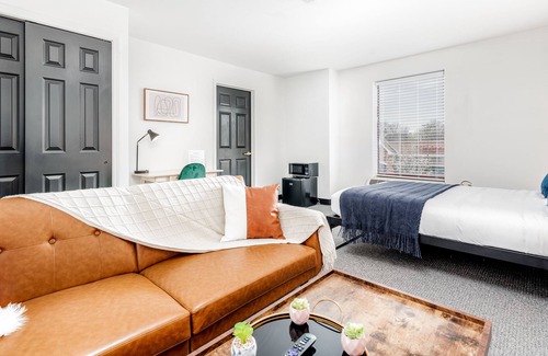 Central West End Hotel | CozySuites Central West End