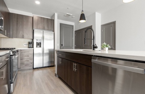 Roosevelt Apartment | Cozysuites PHX RORO Gym, Pool, Pets, Parking! #18