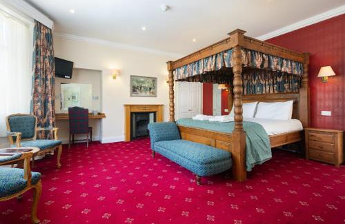 Whitby Hotel | Crab Hall