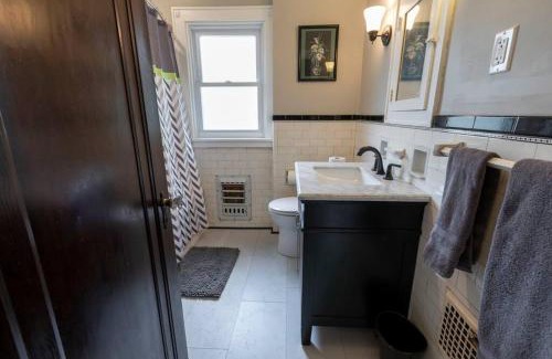 Crafton House | Craftsmen Charmer with Easy City & Airport Access