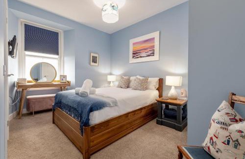 Anstruther Apartment | Craighead Farmhouse No 2 - Golf Course View