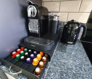 Luton Apartment | Crash pad in Luton Town