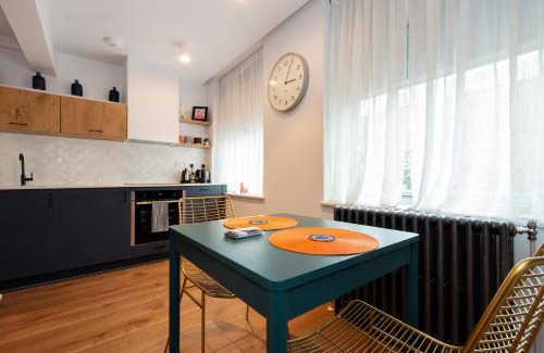 Weavers Apartment | Crashpads Shoreditch the Club Row Collection