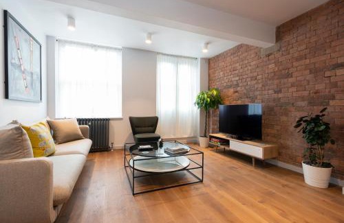Weavers Apartment | Crashpads Shoreditch the Club Row Collection