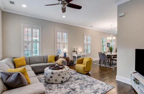 Historic District - North House | Crawford Chic
