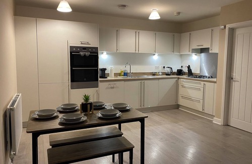 Crawley Apartment | Crawley 2bed apartament