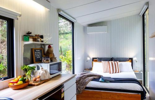 Otapaurau House | Creekside at Kūaotunu