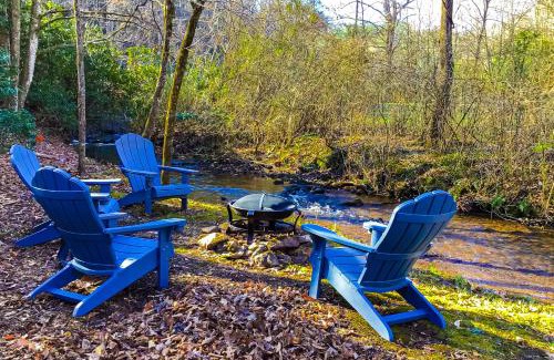 Blairsville House | Creekside Cottage