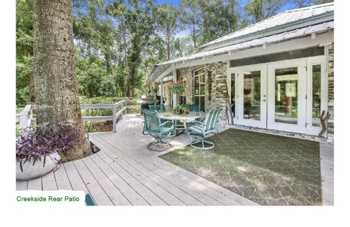 Foley Cottage | Creekside Inn - A quiet setting close to the Gulf Beaches, Golfing & OWA.
