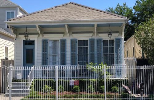Faubourg Delachaise Hotel | Creole Cottage Uptown