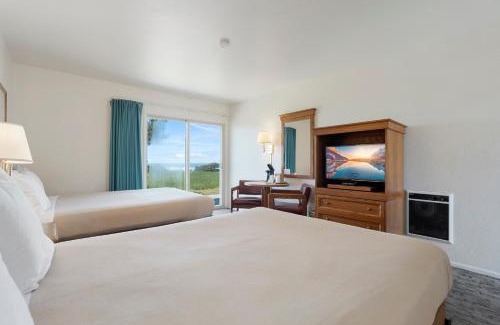 Bertsch-Oceanview Hotel | Crescent Beach Motel