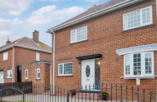 Woodhorn House | Crescent By The Sea