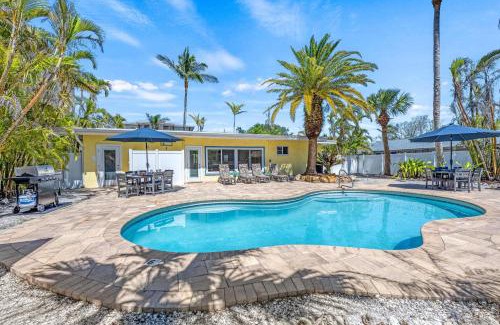 Siesta Key House | Crescent Cottage - 1034