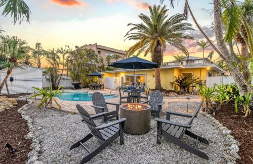 Siesta Key House | Crescent Cottage - 1034