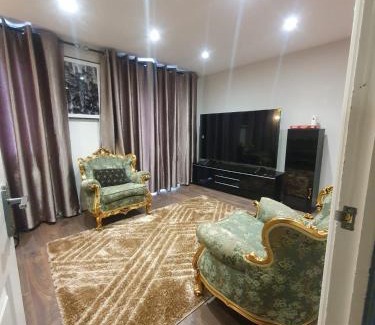 Greenwich House | Crestfield Lodge