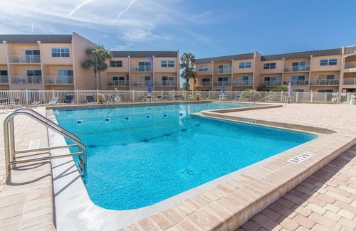 Butler Beach Condo | Creston House