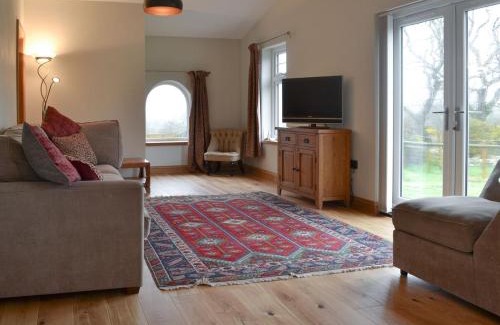 Caernarfon House | Crib Y Nantlle