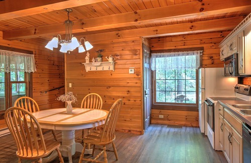 Millersburg Cabin | Cricket Hill Lodge & Cabins