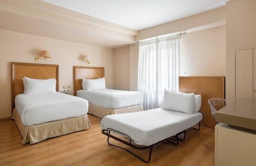 Burgos Hotel | Crisol Almirante Bonifaz