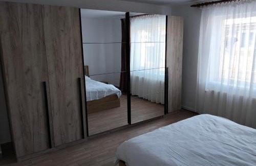 Vladeni Villa | Cristian Villa