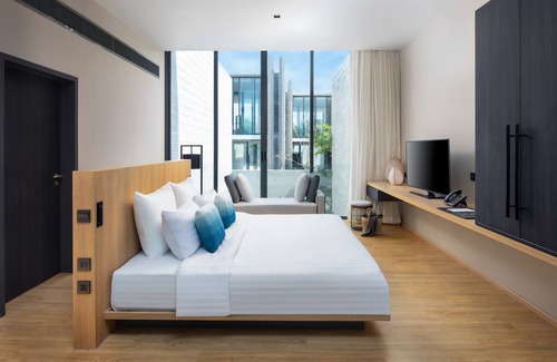 Bang Sare Hotel | Cross Pattaya Oceanphere