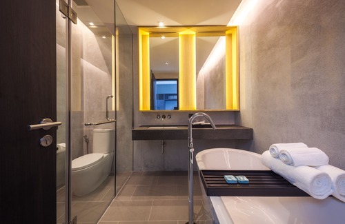 Bang Sare Hotel | Cross Pattaya Oceanphere