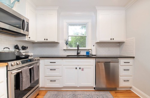 Fountain Inn House | Crossroad Oasis