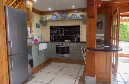 Newry House | Crotlieve Barn