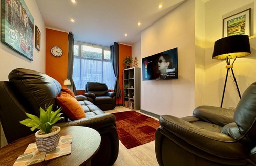 Cleethorpes House | Crow Hill House - Great for Contractors or Family Holidays