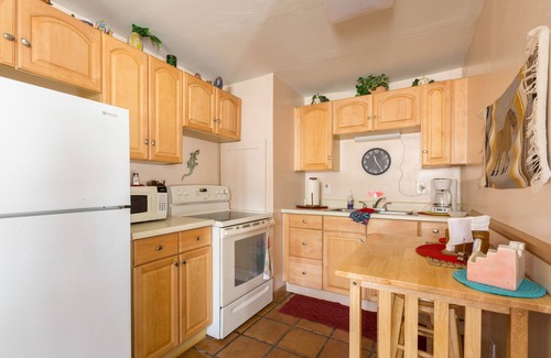 Crown King Hotel | Crown King Cabins Suites and Bunkhouse