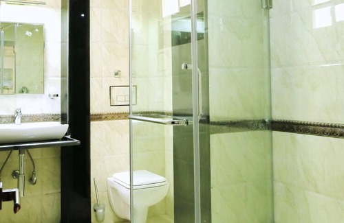 Srinagar Hotel | Crown Plaza Residency