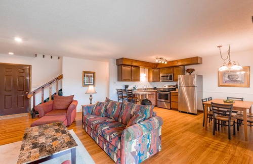 Treasure Lake Apartment | Crown Resorts at Wolf Run