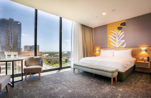 Adelaide Central Business District Hotel | Crowne Plaza Adelaide by IHG