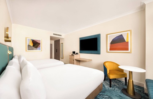 Seer Green Hotel | Crowne Plaza Gerrards Cross by IHG