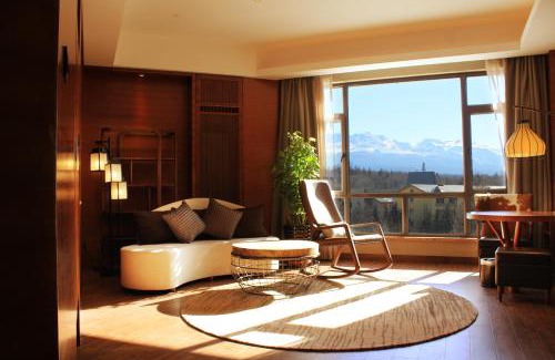 Changbai Mountain North Slope Resort | Crowne Plaza Resort Changbaishan Hot Spring by IHG