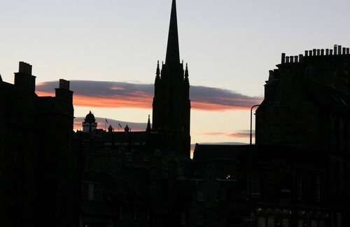 Tollcross House | Cruachan Guest House
