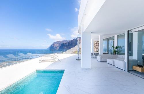 Los Gigantes Apartment | Crystal I Luxury Apartments Los Gigantes