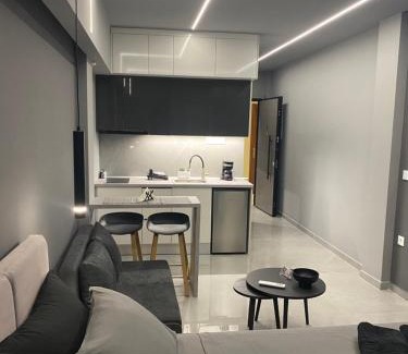 Serres Apartment | Crystal Grey Elite Apartment 2