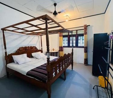 Welipitiya House | Crystal house