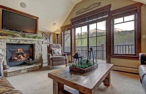 Breckenridge Cabin | Crystal Peak Penthouse