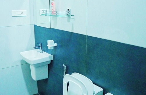 Kochi Villa | Crystal Villa Suite2 (first floor)