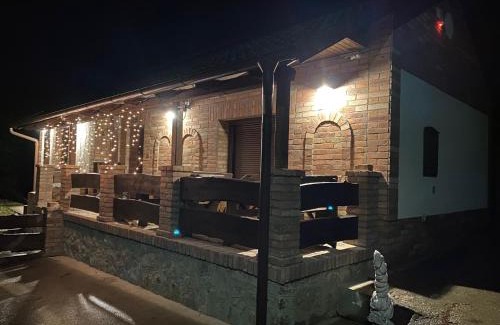 Orfu House | Csicsergő ház Orfű