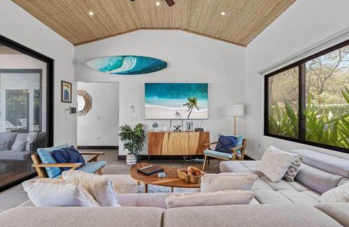 Tamarindo Villa | CU15 New Modern Home with Casitas and Private Pool