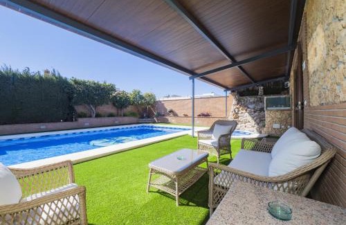 Alhaurin de la Torre House | Cubo's Casa Moncayo del Aguila