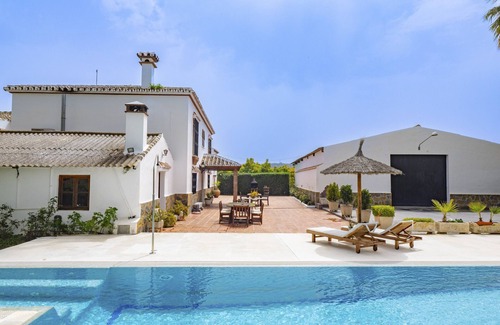 Coin Cottage | Cubo's Casa Rural VistaMontaña/private pool/air conditioning/free wifi