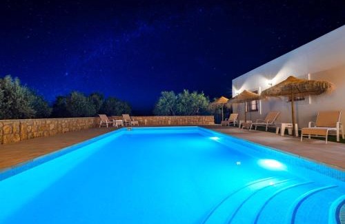 Alhaurin el Grande House | Cubo's La Luz del Valle Rural House