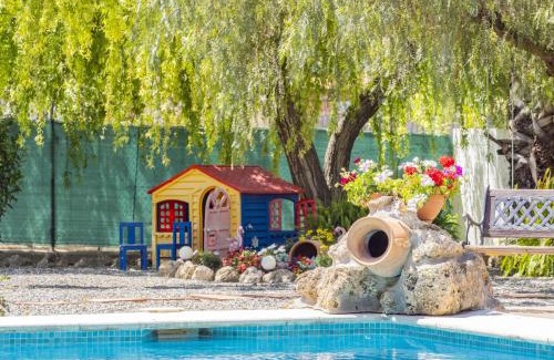 Coin Villa | Cubo's Villa El Sauce de Coin